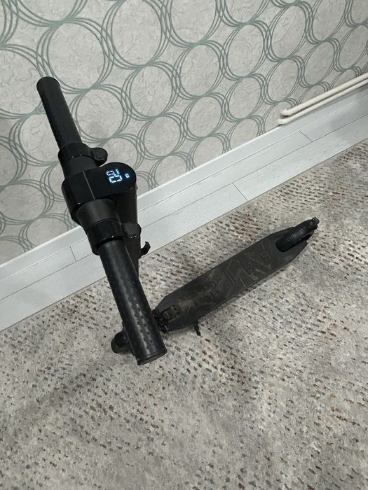 Электросамокат  Tribe