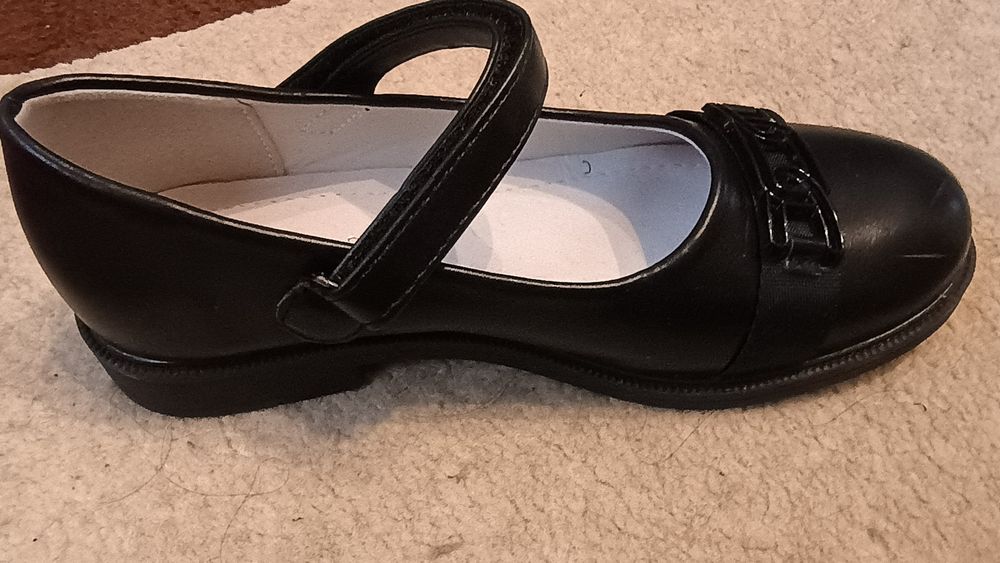 Детски официални черни обувки