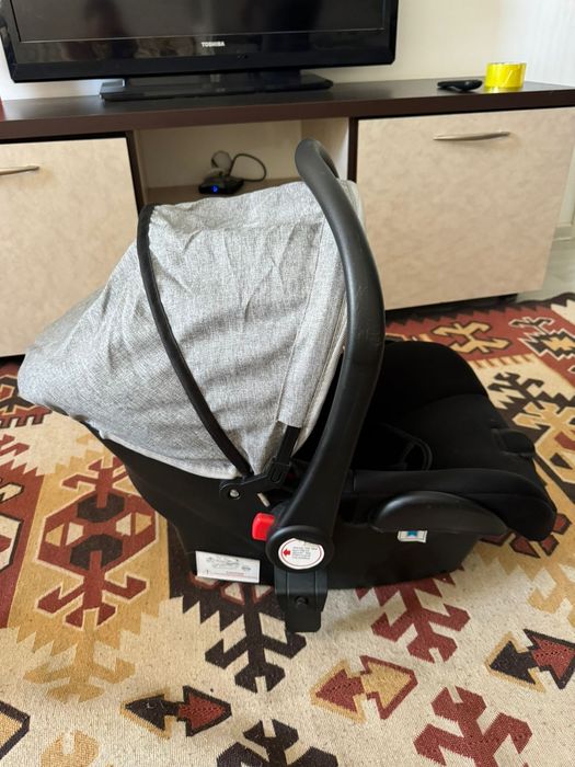 Продам детскую автолюльку