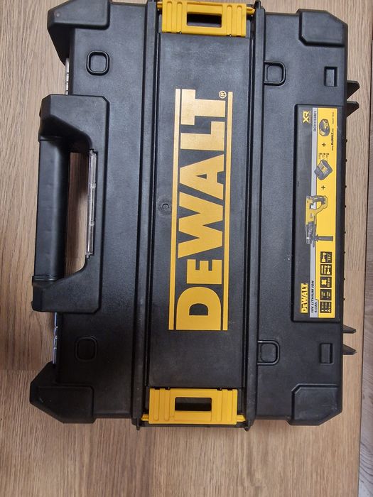 Dewalt DCH 133 Перфоратор