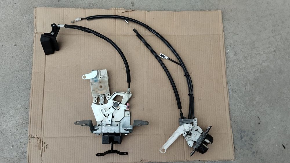 Замки крышки багажника Pathfinder R51