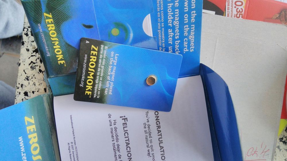 Магнитна обица-100% отказване на цигарите