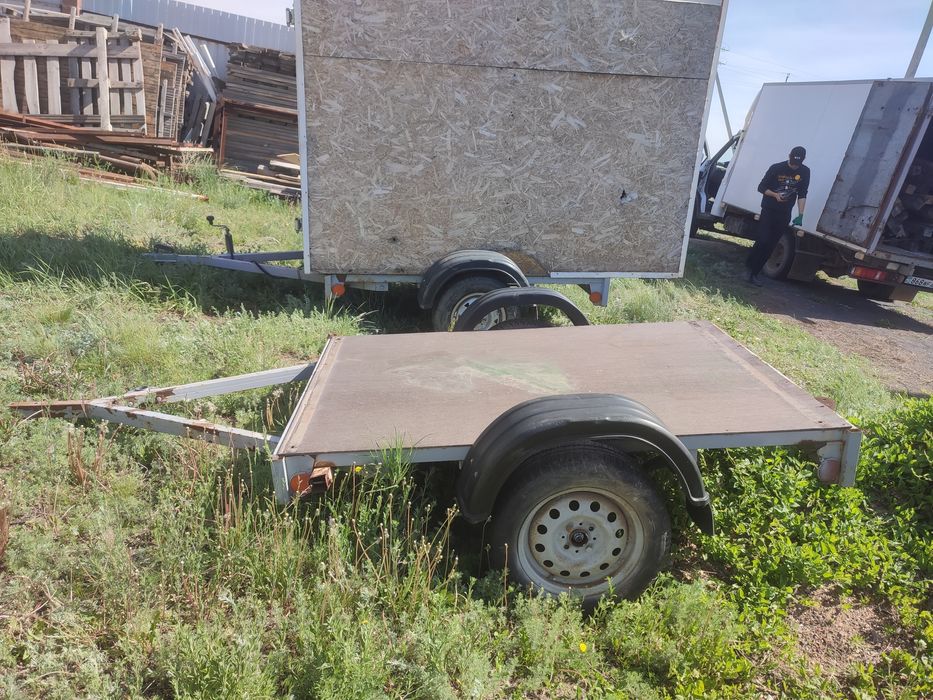 Продам два прицепа
