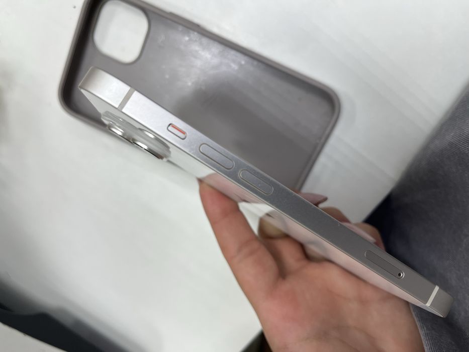 Iphone 14 в идеальном состоянии