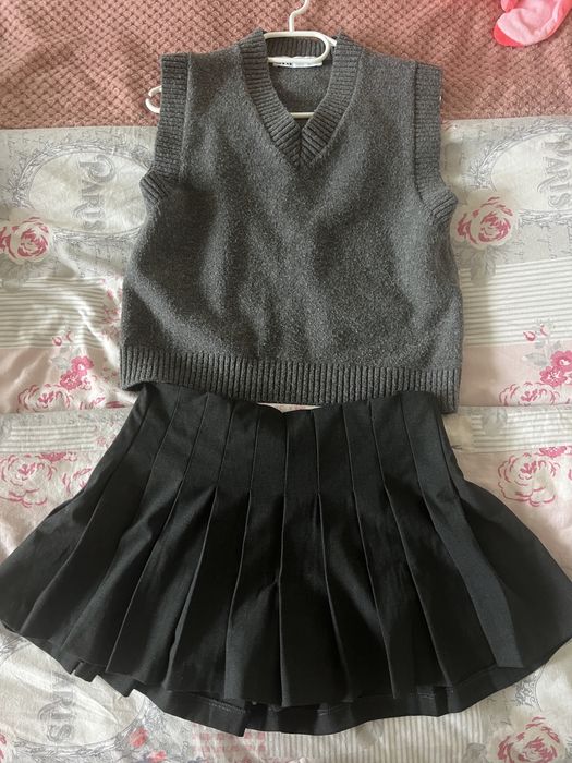 Пуловерче без ръкав и пола/панталон Зара