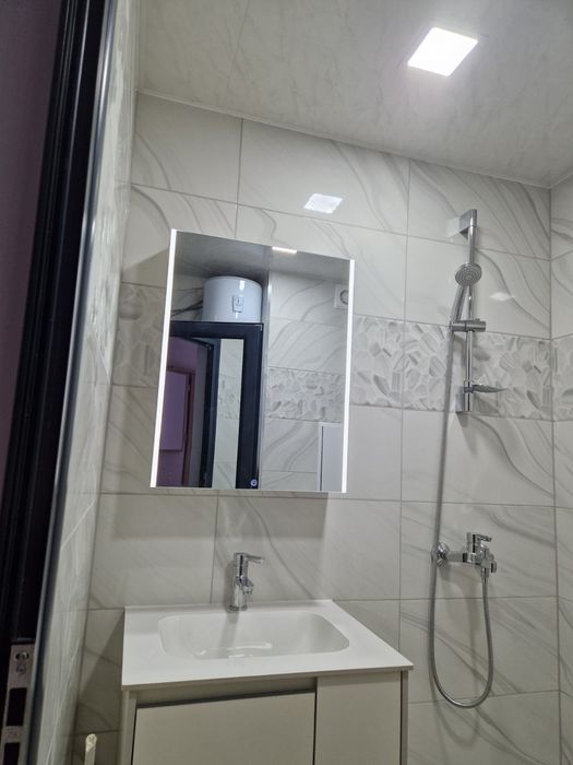 Дава се под наем Двустаен апартамент в София, Люлин 10 - 82 кв.м за 765 € - Снимка #2