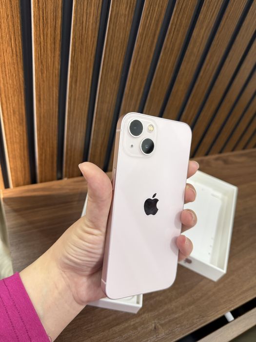 IPHONE 13 Розовый
