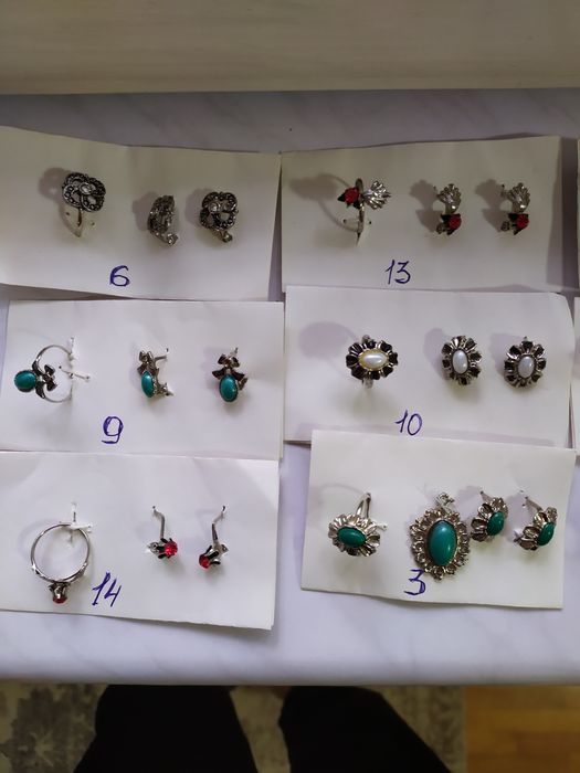 Продаю бижутерию