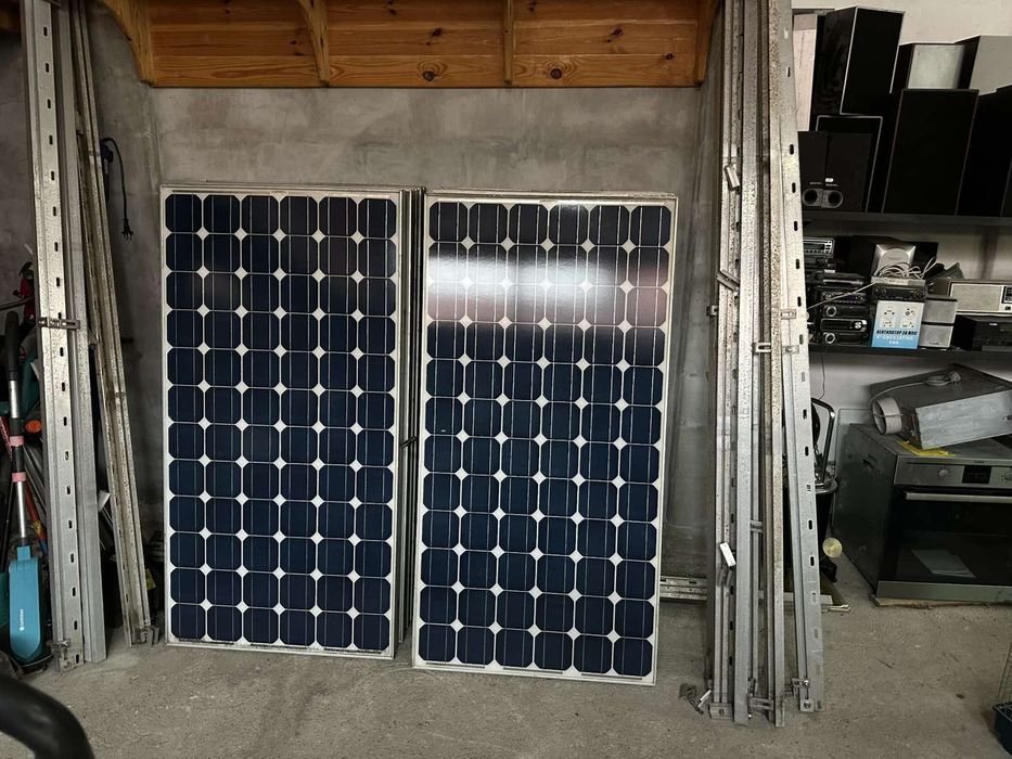 Фотоволтаични панели със стойки