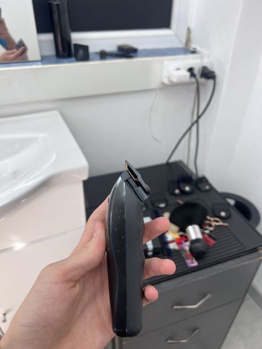 Masina de tuns TUFT CLIPPER PRO VECTOR 13.000 RPM