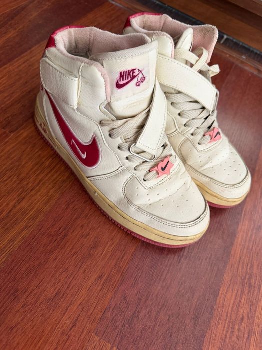 Крассовки женские