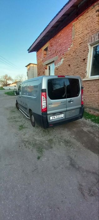 Toyota Proace  , продавам бус 2015 година,
2015 година