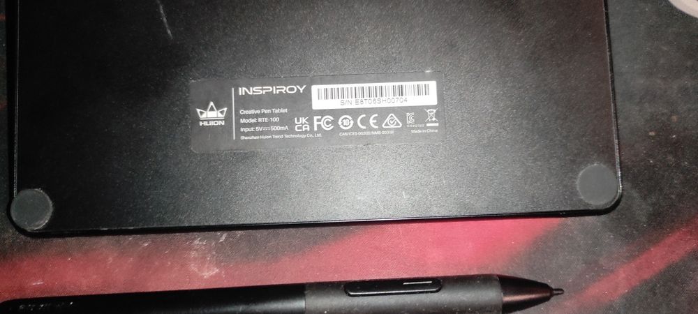Продам глаграфичиский планшет Huion Inspiroy RTE-100