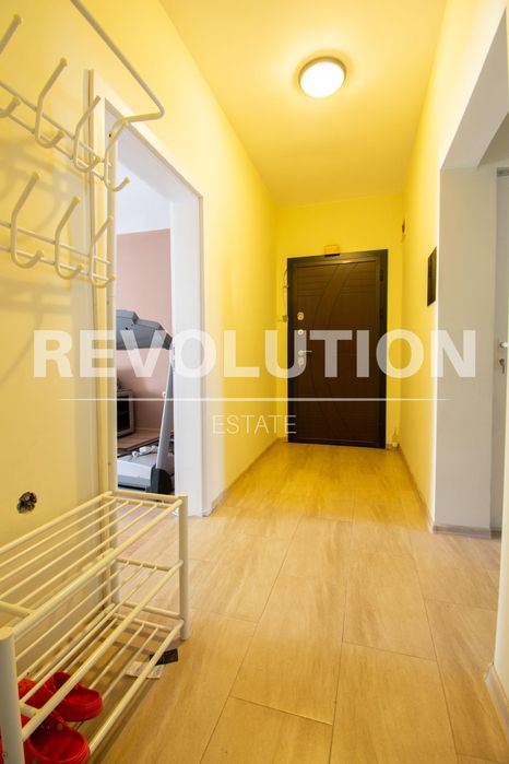 Дава се под наем Тристаен апартамент в София, Лозенец - 103 кв.м за 750 € - Снимка #10