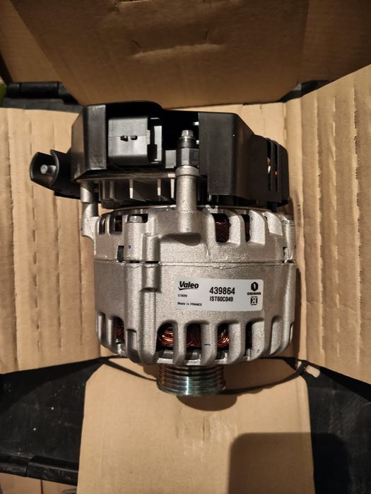 Alternator Peugeot Citroen 2.0 start stop mufa cu 5 pini