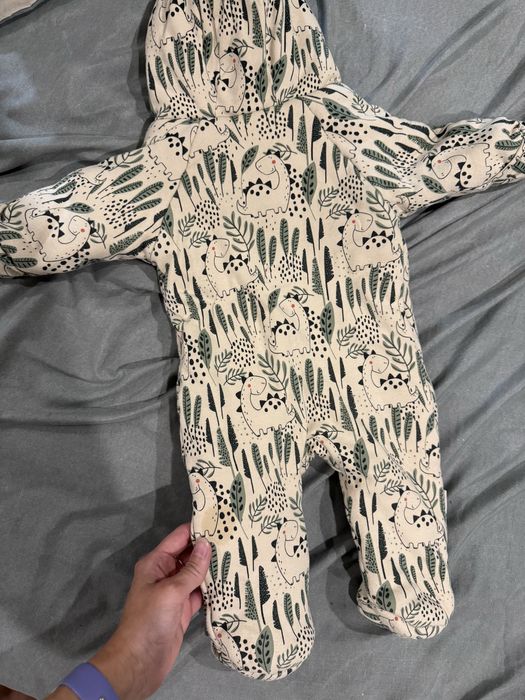 Продам детский комбинезон