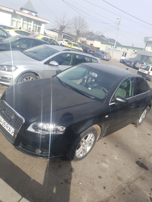 Vând Audi A4 B7 motor 2.0