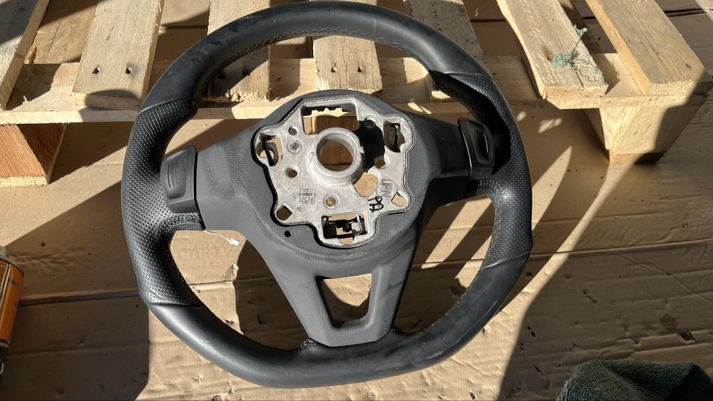 Волан VW Golf 8 автоматик