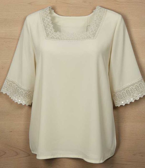 Официална блуза с дантели