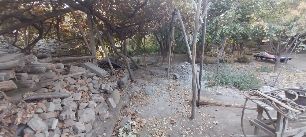 Yer uchastka sotiladi