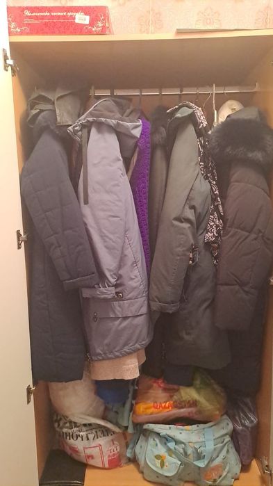 Продам шкаф в спальню прихожку