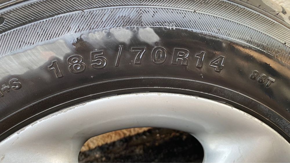 Летние Шины с дисками 185/70/14