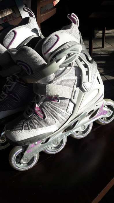 role fete cu aparatori si casca