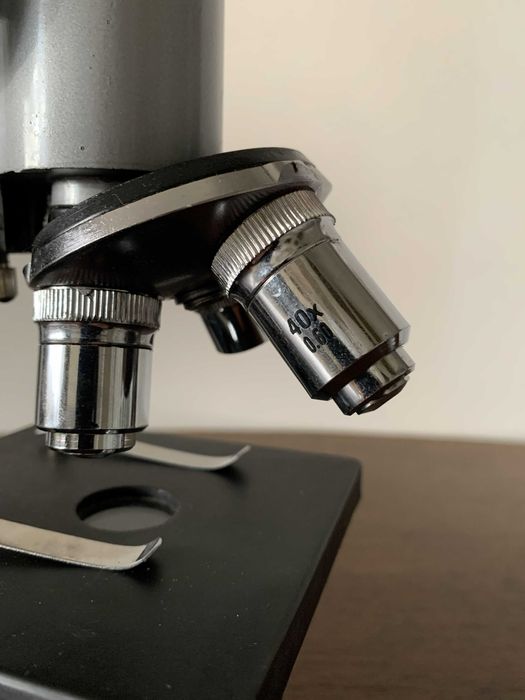 Microscop optic educațional – NOU, metalic