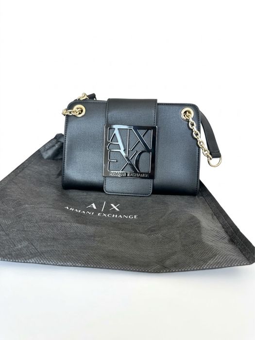 Чисто нова дамска чанта Armani Exchange