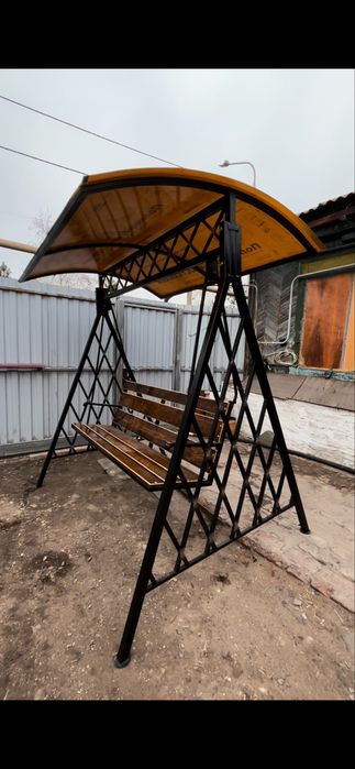 Качеля с крышей новая