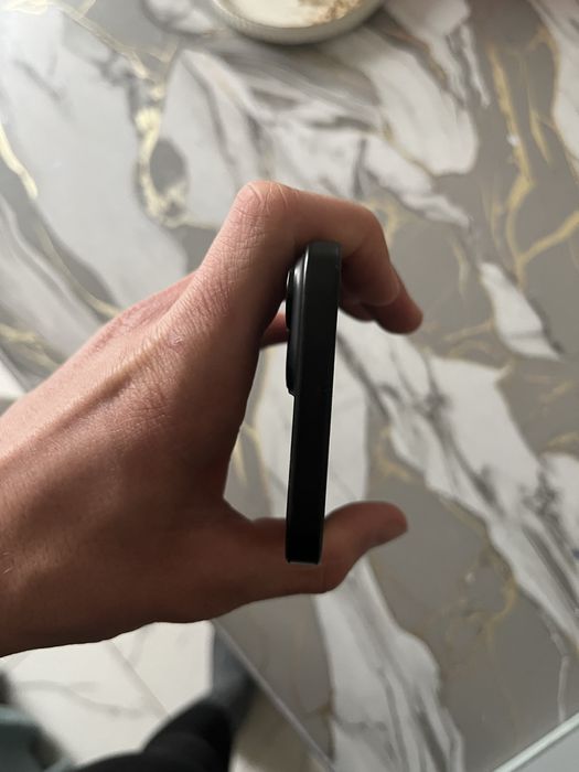 IPHONE 15 в идеальном состоянии