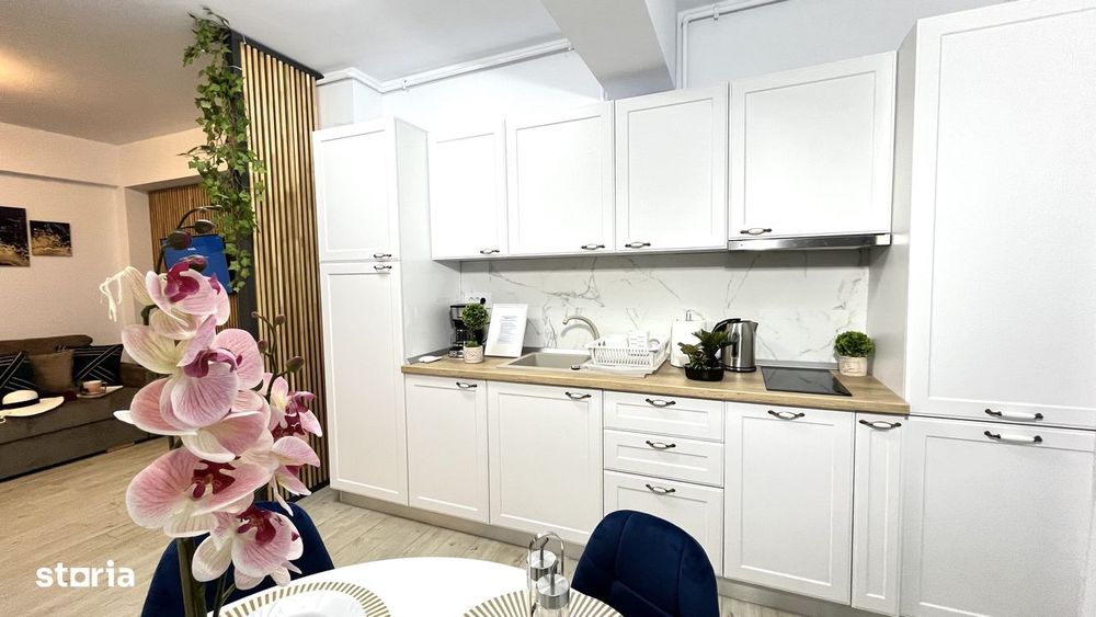 Studio XXL de vânzare în Mamaia Nord – mobilat lux, parcare proprie