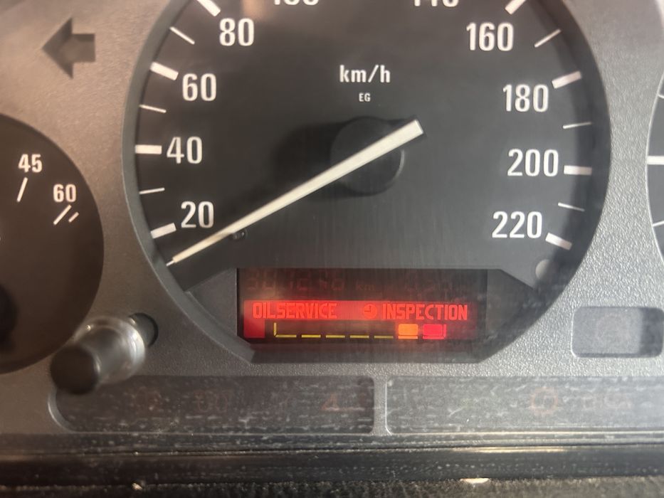 Продаю bmw e36 318i