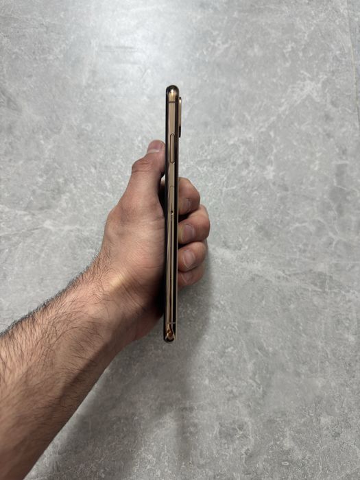 iPhone Xs Max 64GB Gold