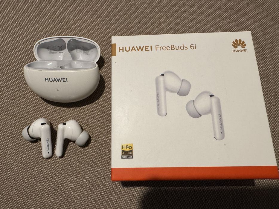 Vând căști Huawei freebuds 6i