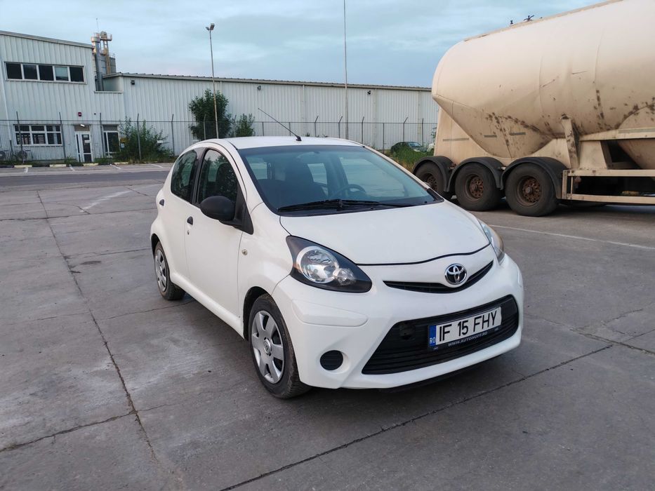TOYOTA Aygo 2013 — imagine 3