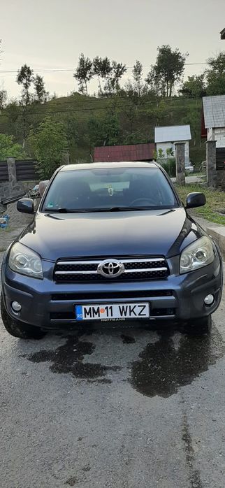 Vând Toyota RAV4 radiată