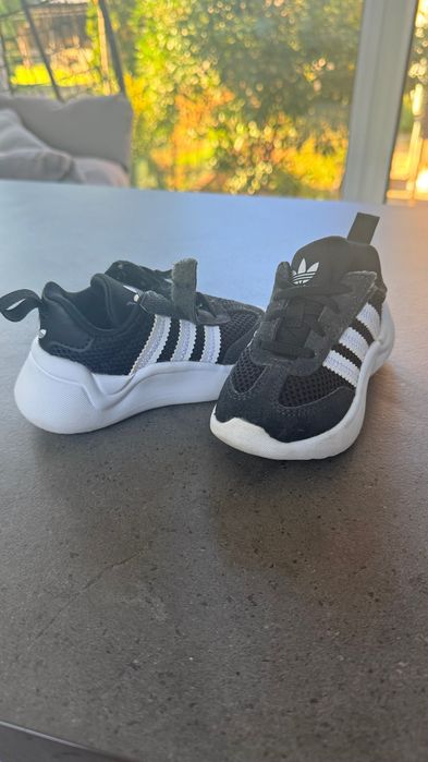 Детски обувки Adidas