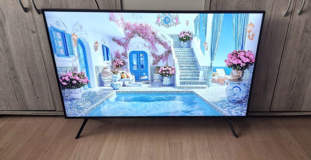 Samsung GU43Q60TGU QLED, 4K, UltraHD, Smart, WiFi