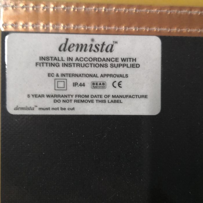 Нагревател за огледало