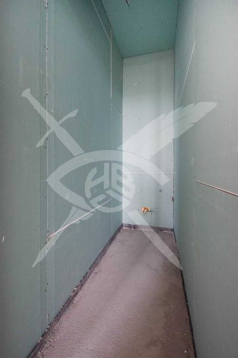 Многостаен апартамент в кв. Кръстова вада № 572-19001