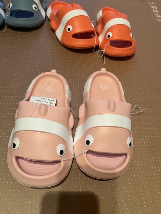 Papuci copii noi