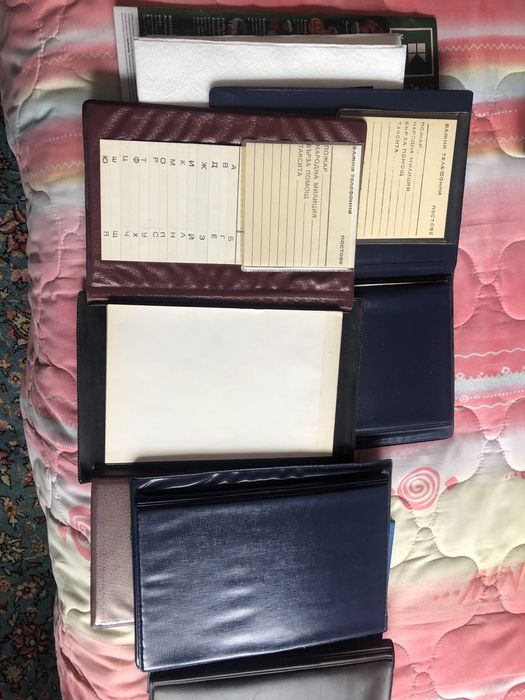 Тефтер-календари и азбучници