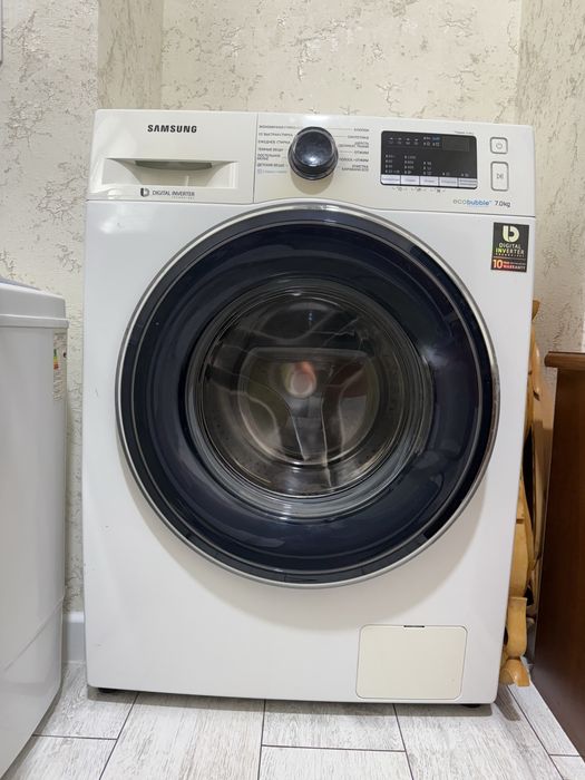 Продам стиральную машину
