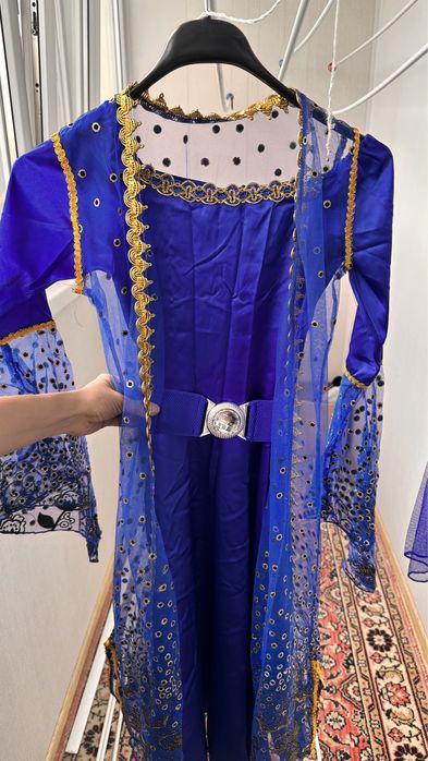 Продам новогодний костюм