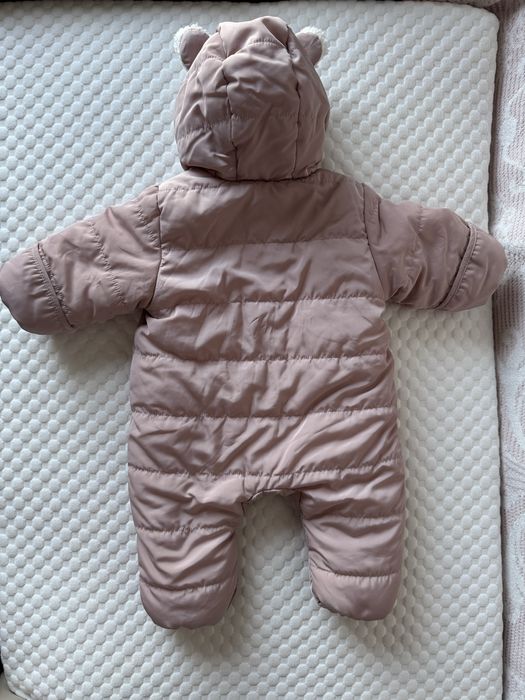 Ватиран гащеризон тип космонавт за бебе HM нов