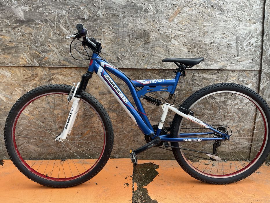 Bicicleta diamondback roti 29” cu suspensii