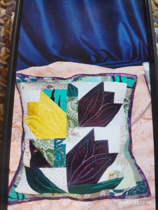 Наволочки диванные, мячики, подушка собака,