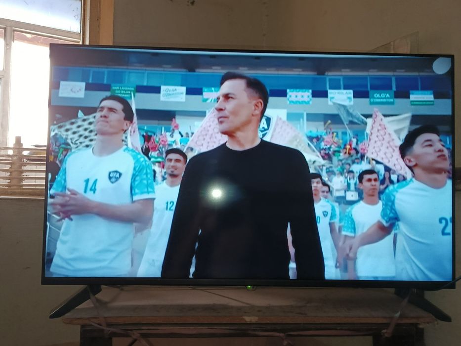 Smart televizor konnen 43 lik toza 1 oy ishlatilgan 2.4 mln urganch