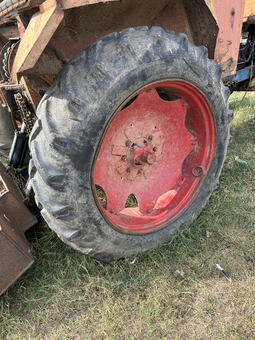 Vand tractor Utb650